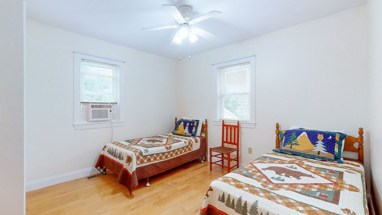 Photo of Bedroom in Cushing