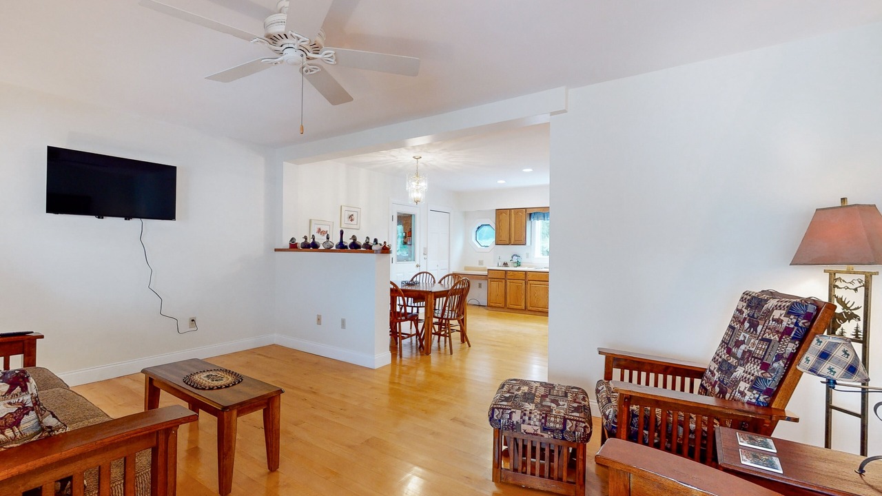 Photo of Livingroom in Cushing
