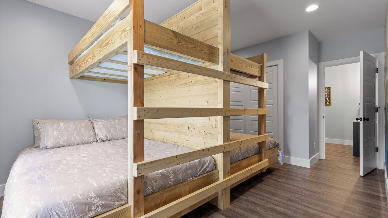 Photo of Bedroom in Rossville