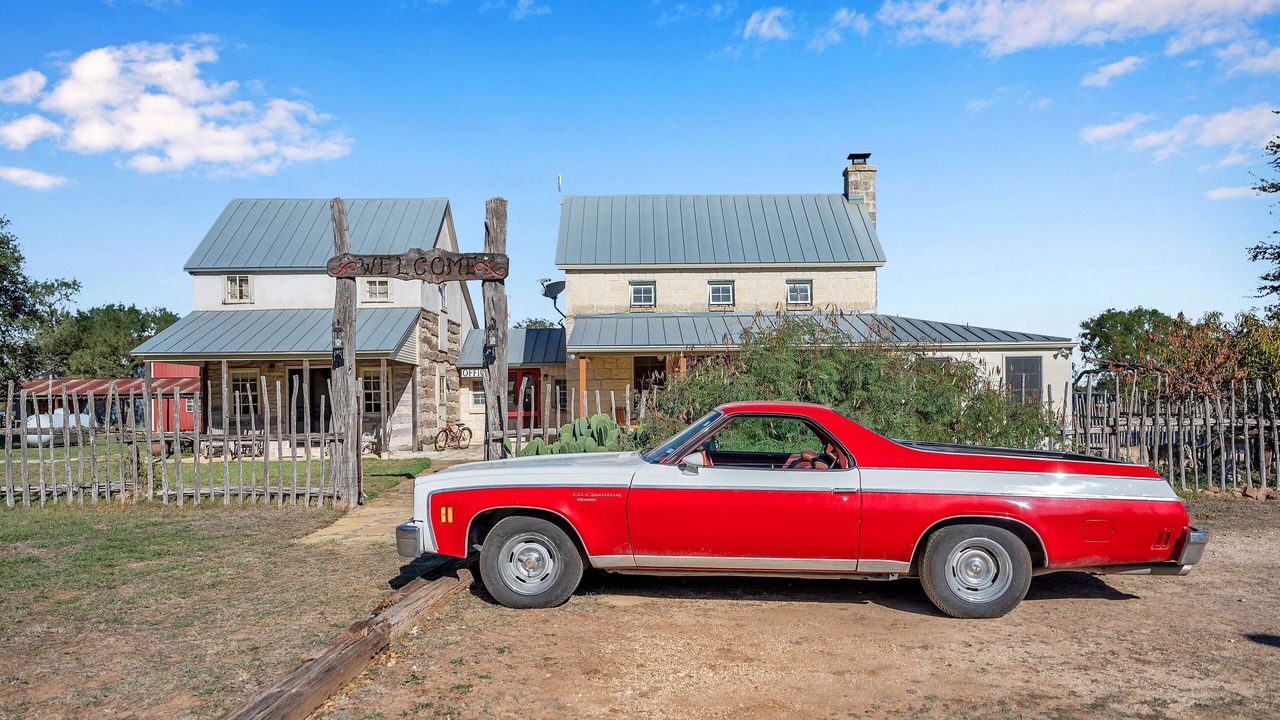 Photo of Outdoor in Fredericksburg