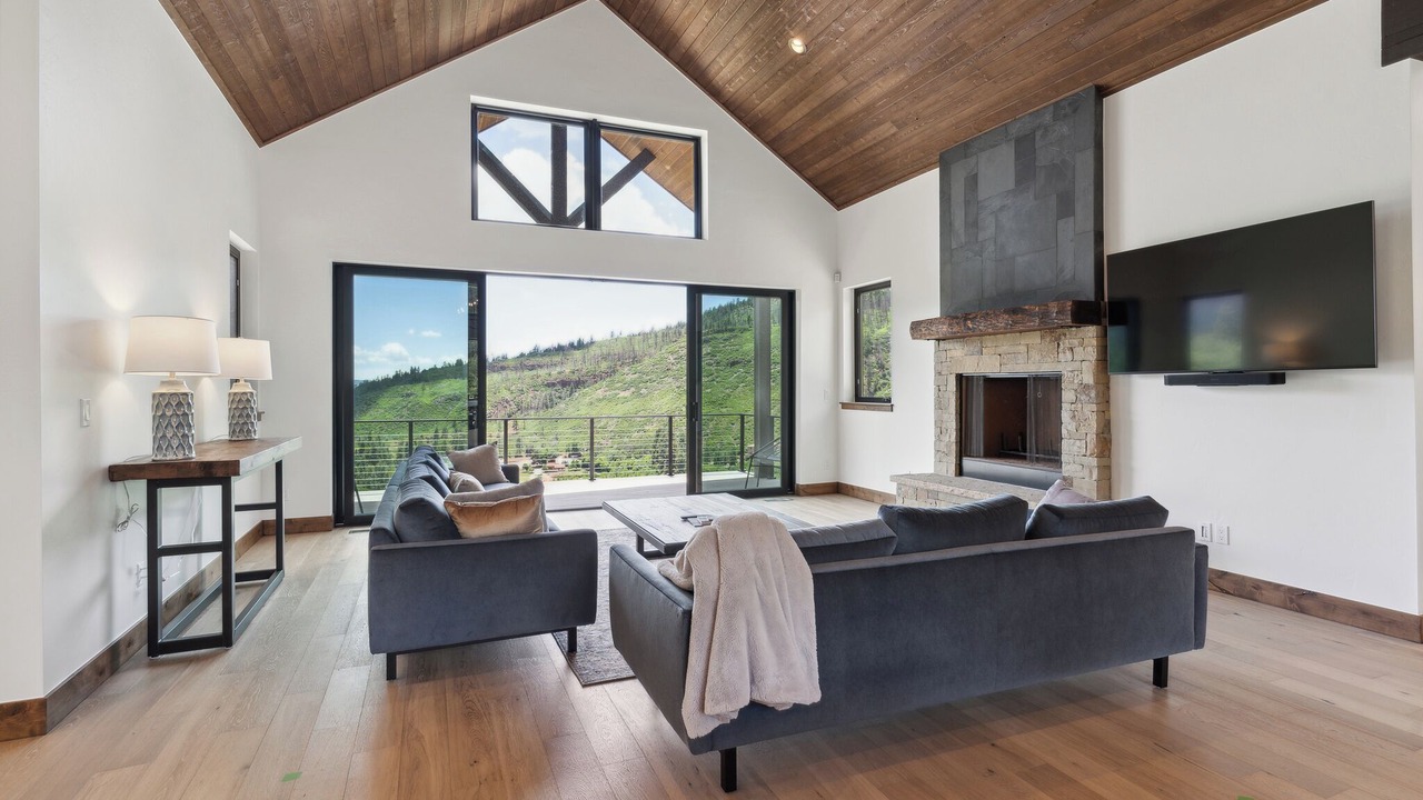 Photo of Livingroom in Hermosa