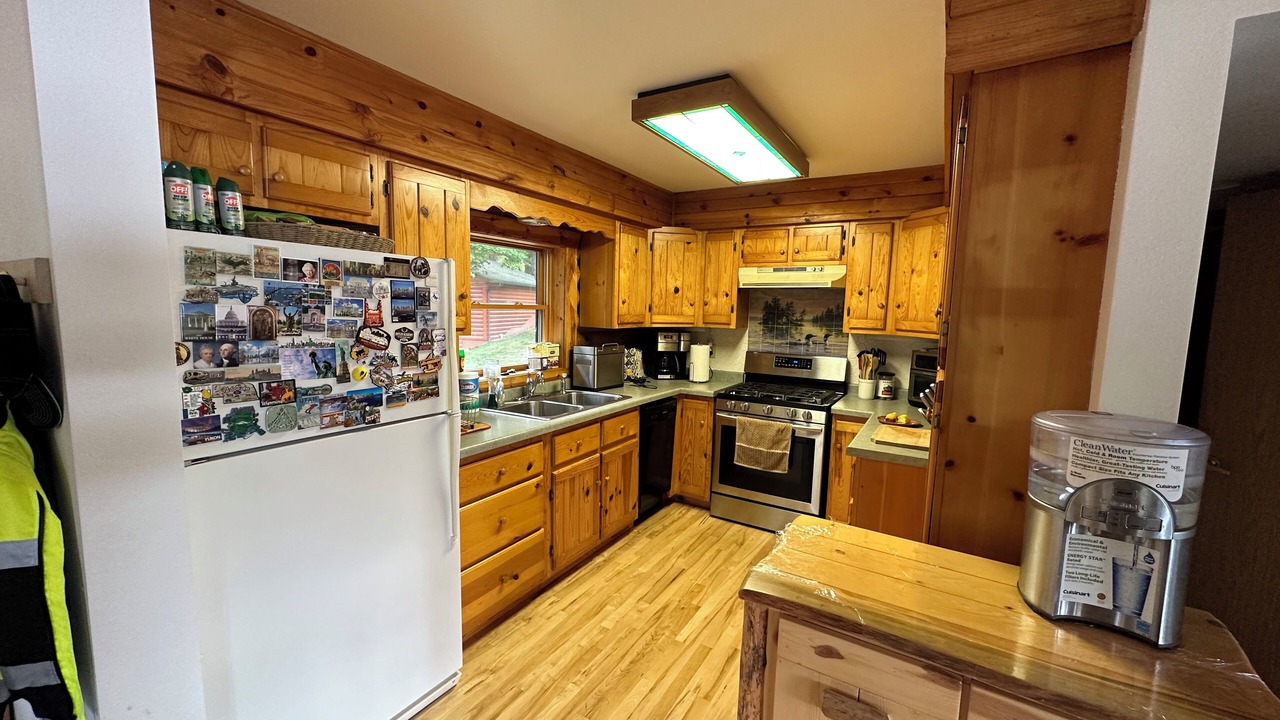 Photo of Kitchen in National Mine