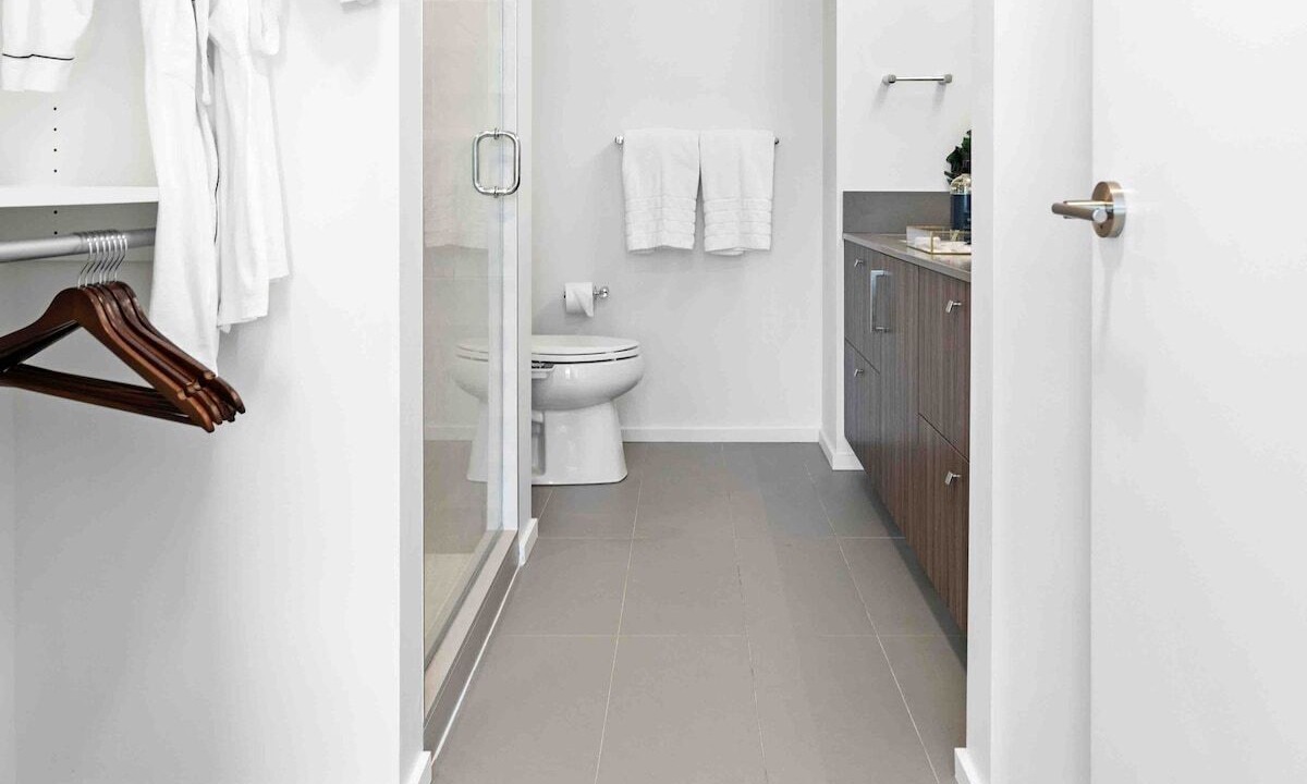 Photo of Bathroom in Shawmut