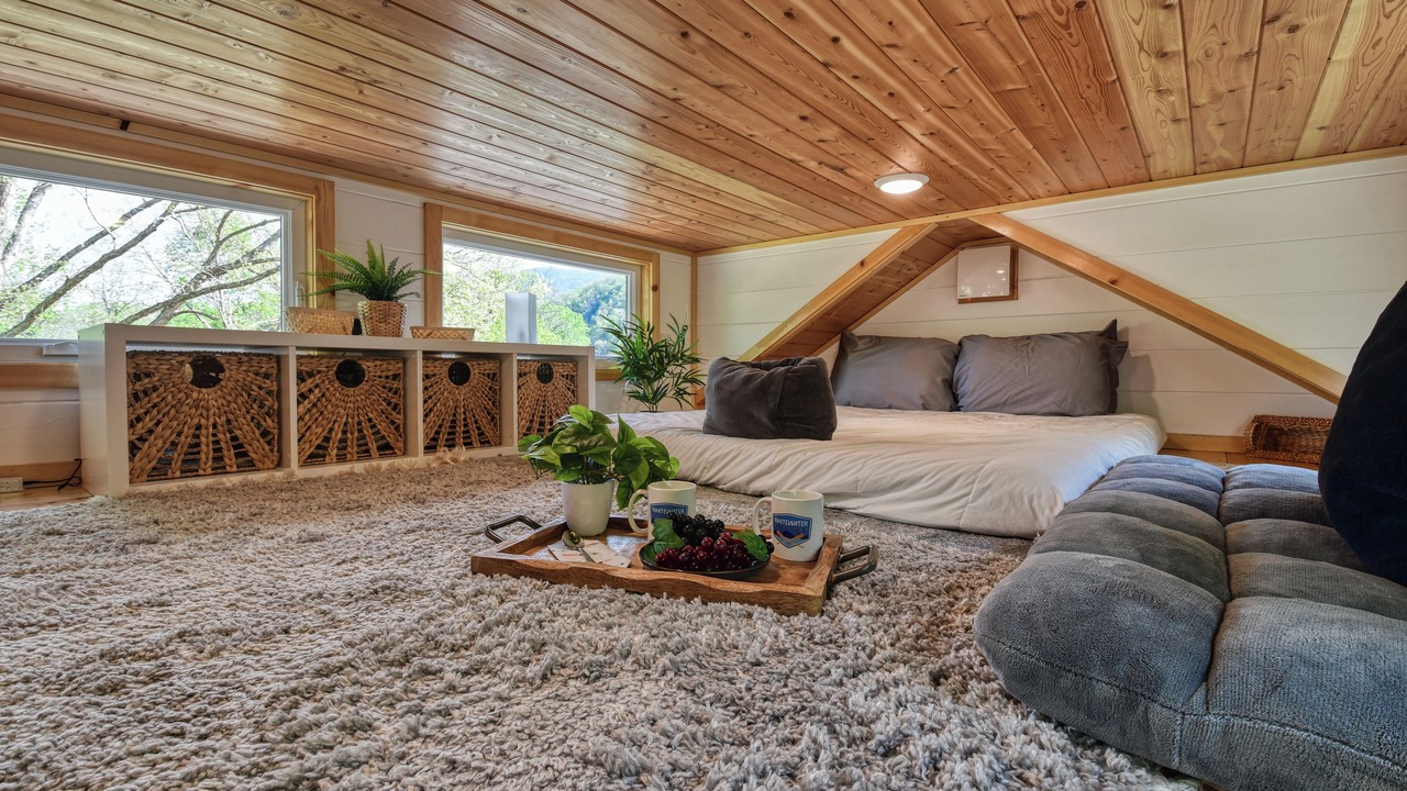 Photo of Bedroom in Cosby