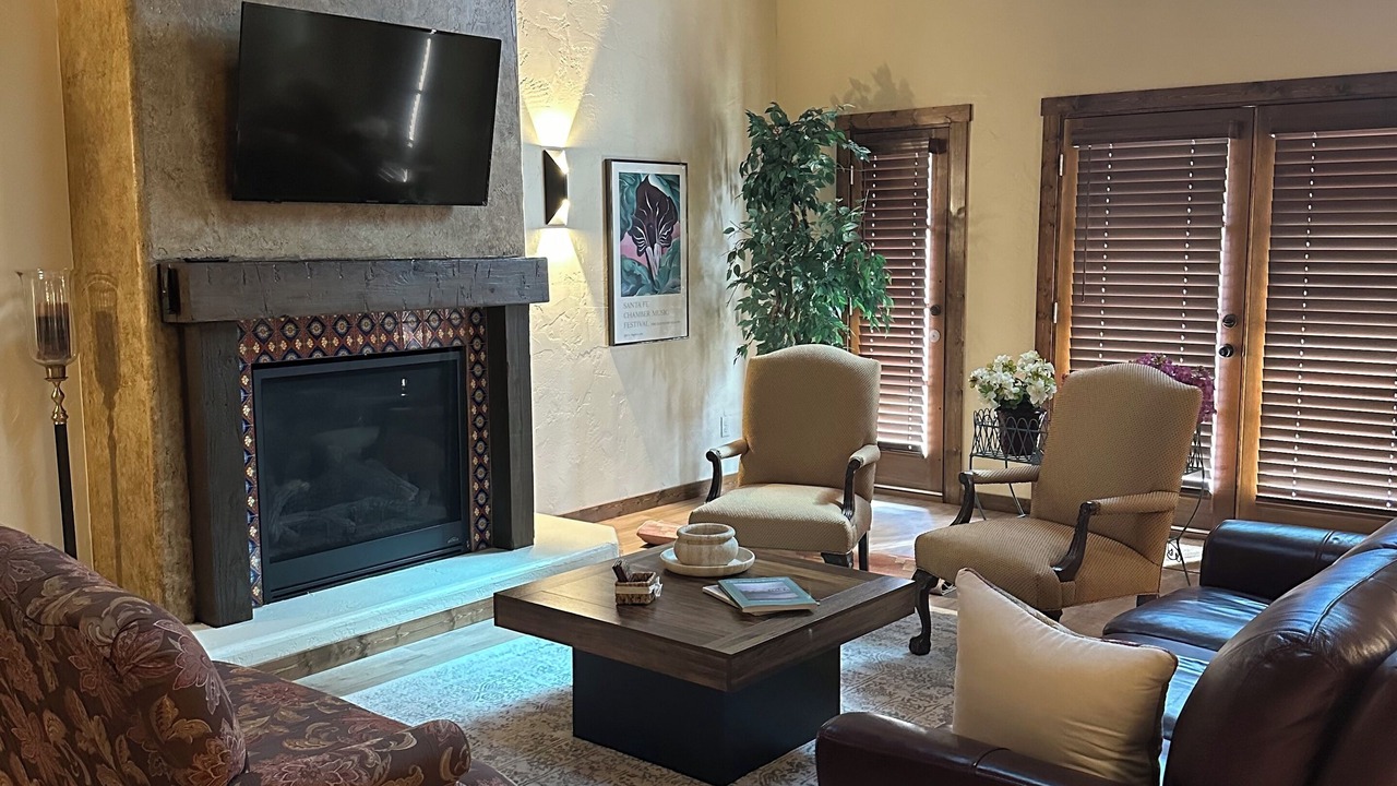 Photo of Livingroom in Mesilla