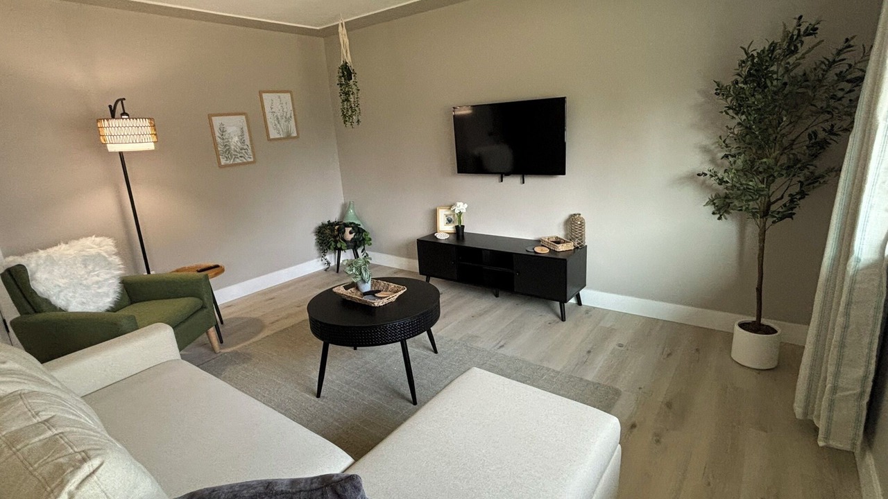 Photo of Livingroom in Allendale Area