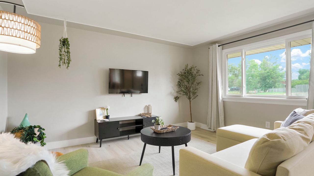 Photo of Livingroom in Arvada