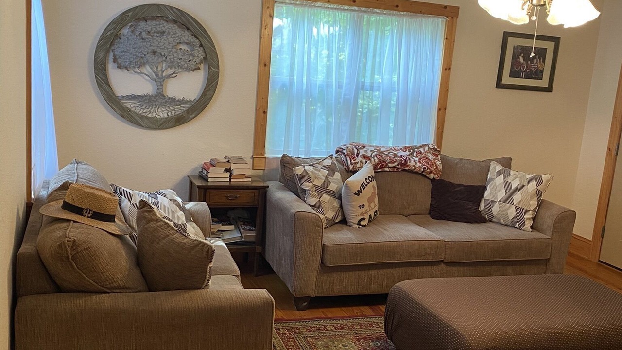 Photo of Livingroom in Dunlap