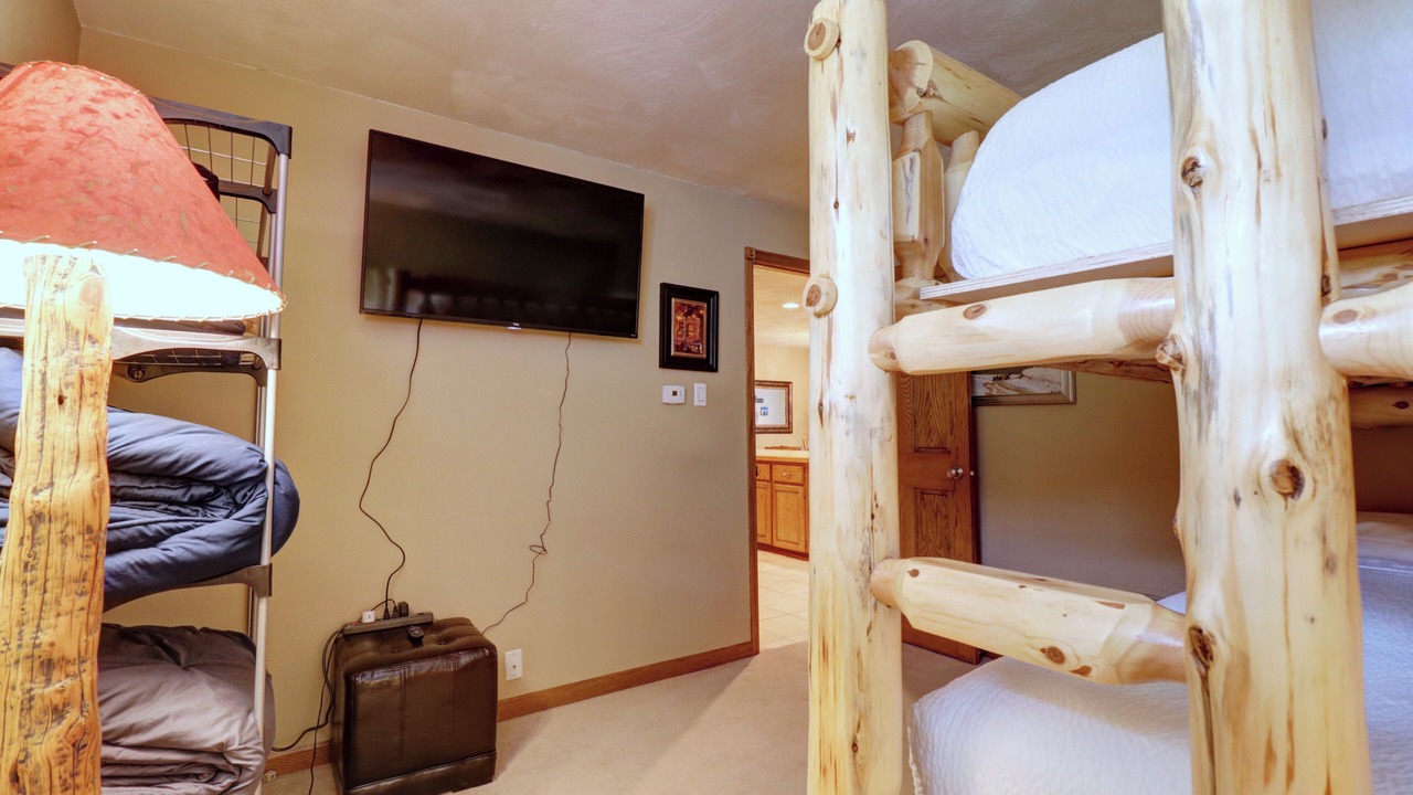 Photo of Bedroom in Copper Mountain Village