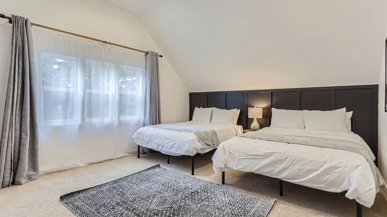 Photo of Bedroom in Whittier