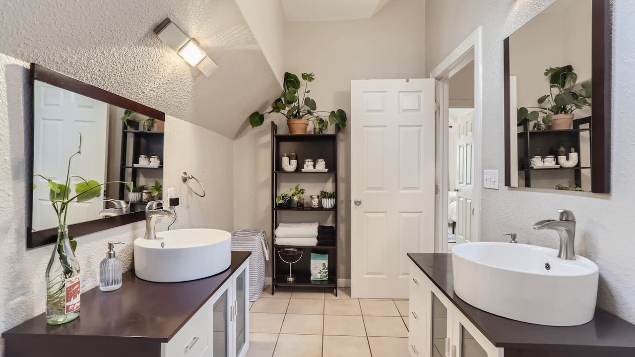 Photo of Bathroom in Whittier