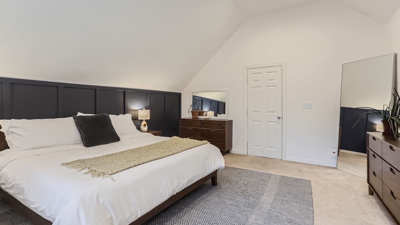 Photo of Bedroom in Whittier