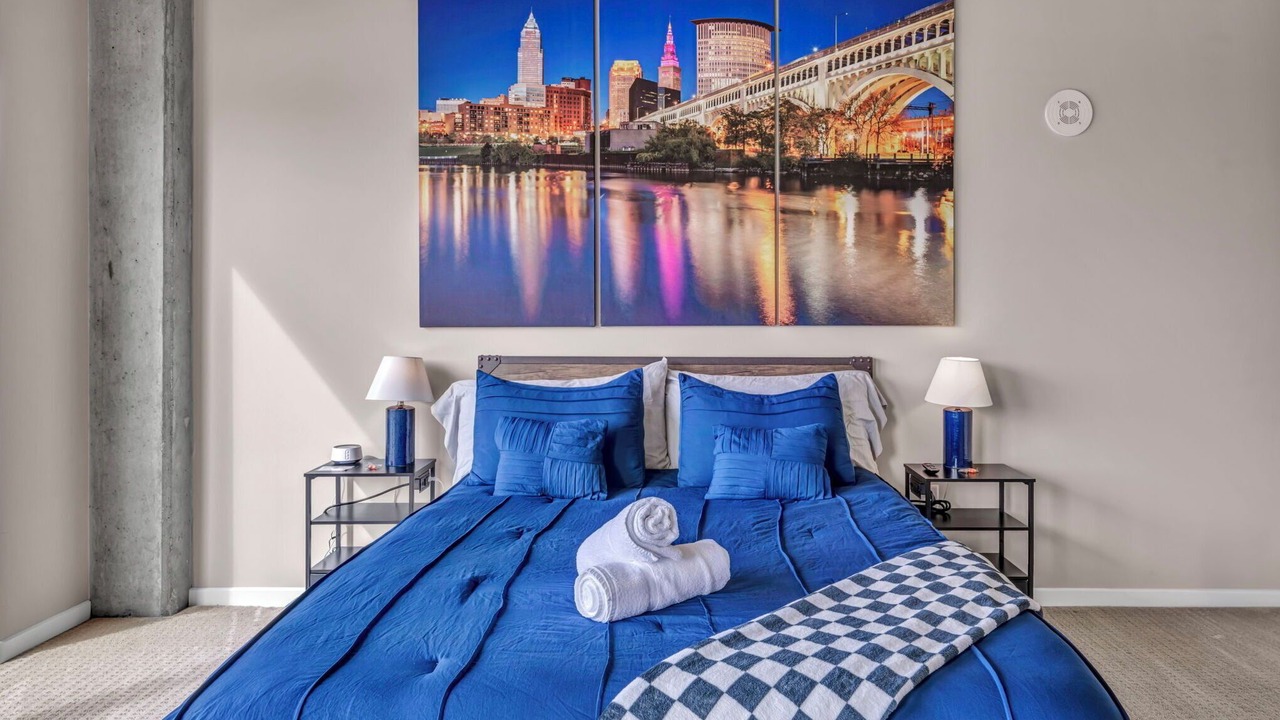 Photo of Bedroom in Downtown Cleveland