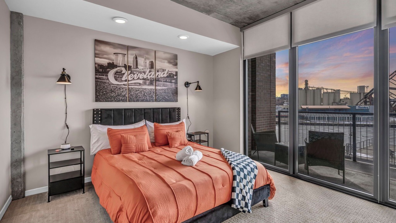 Photo of Bedroom in Downtown Cleveland
