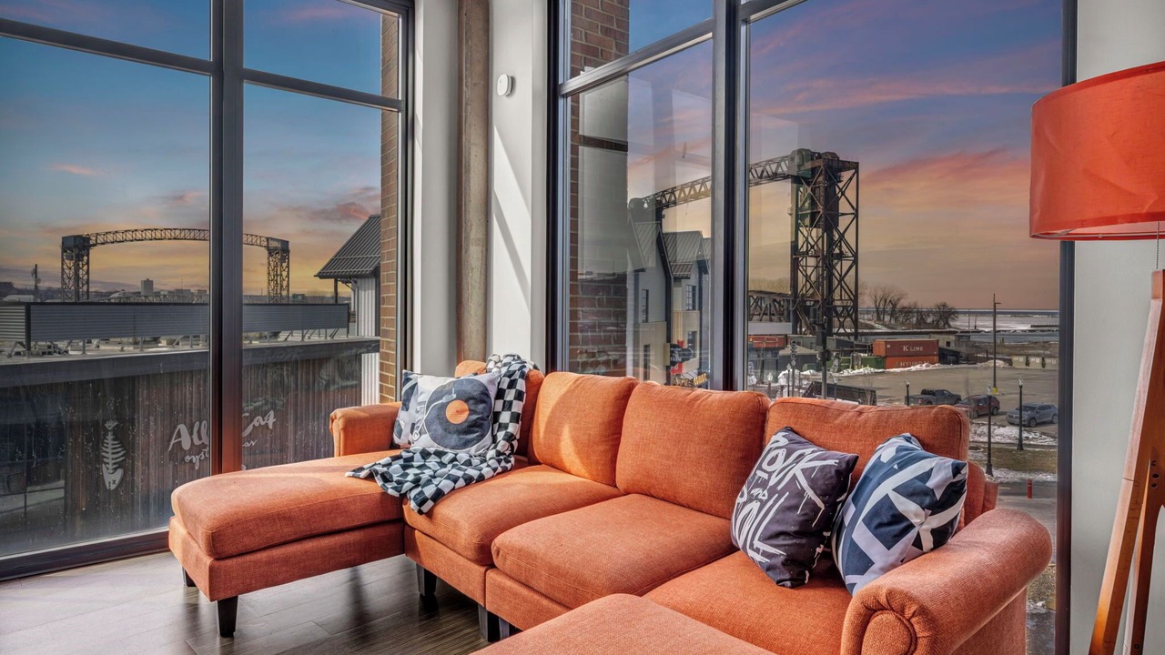 Photo of Livingroom in Downtown Cleveland