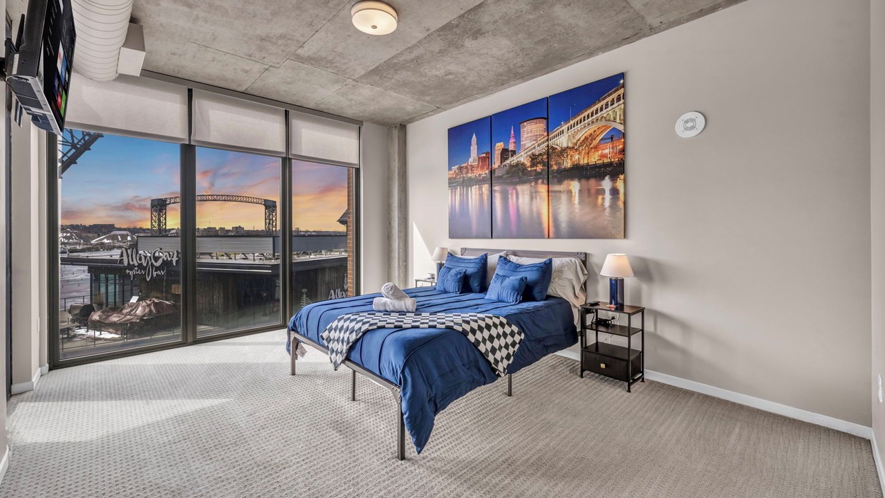Photo of Bedroom in Downtown Cleveland