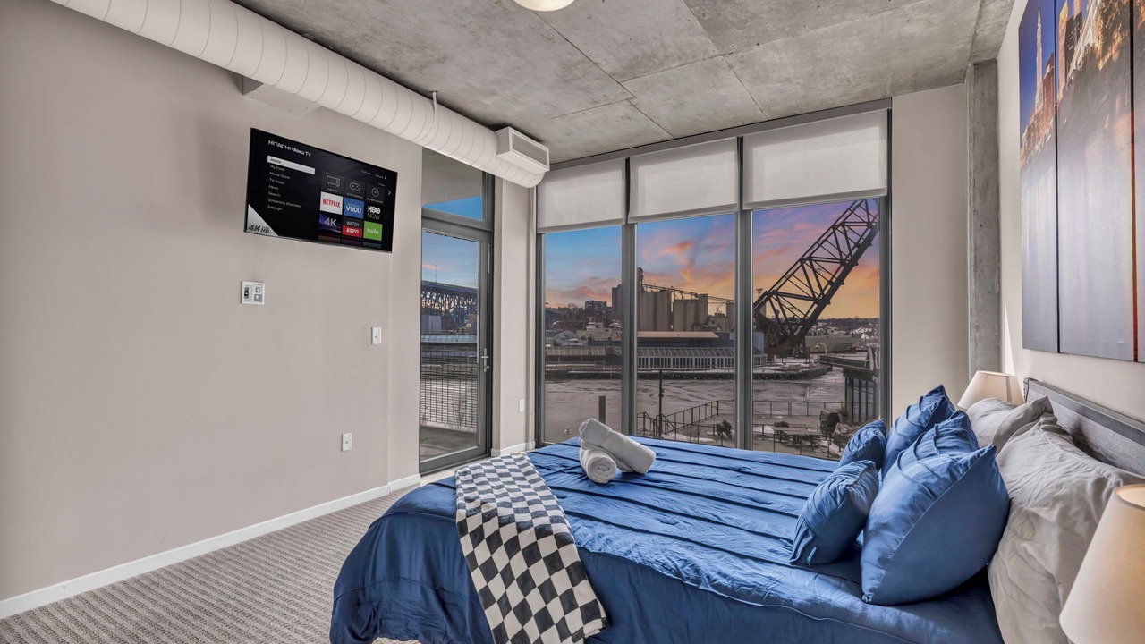 Photo of Bedroom in Downtown Cleveland