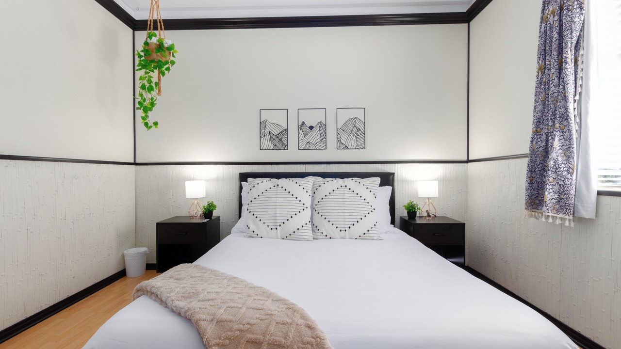 Photo of Bedroom in Country Club