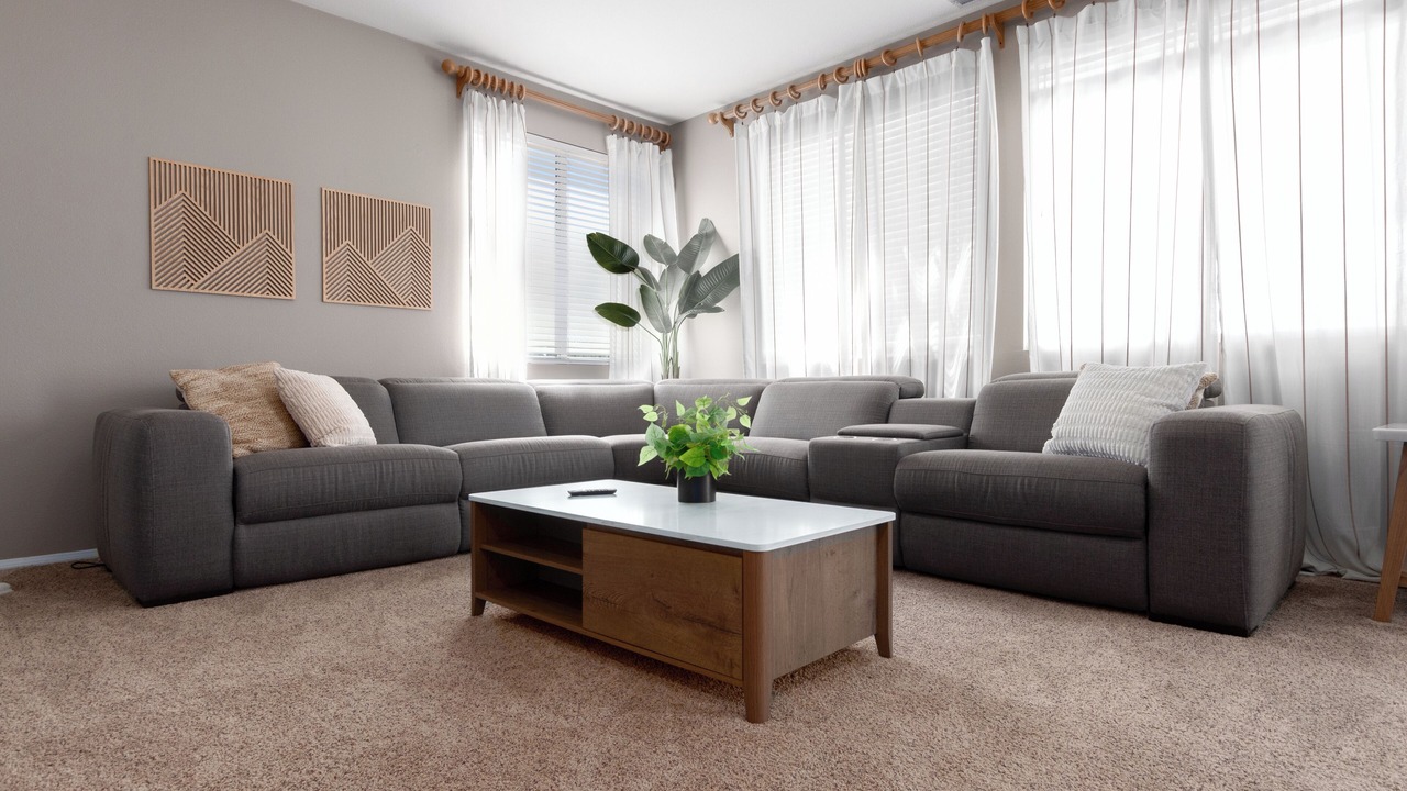Photo of Livingroom in Country Club