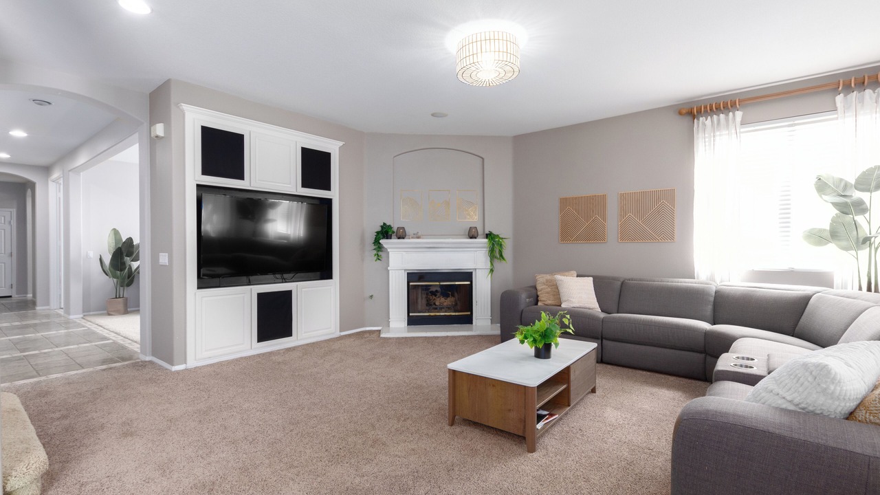 Photo of Livingroom in Country Club