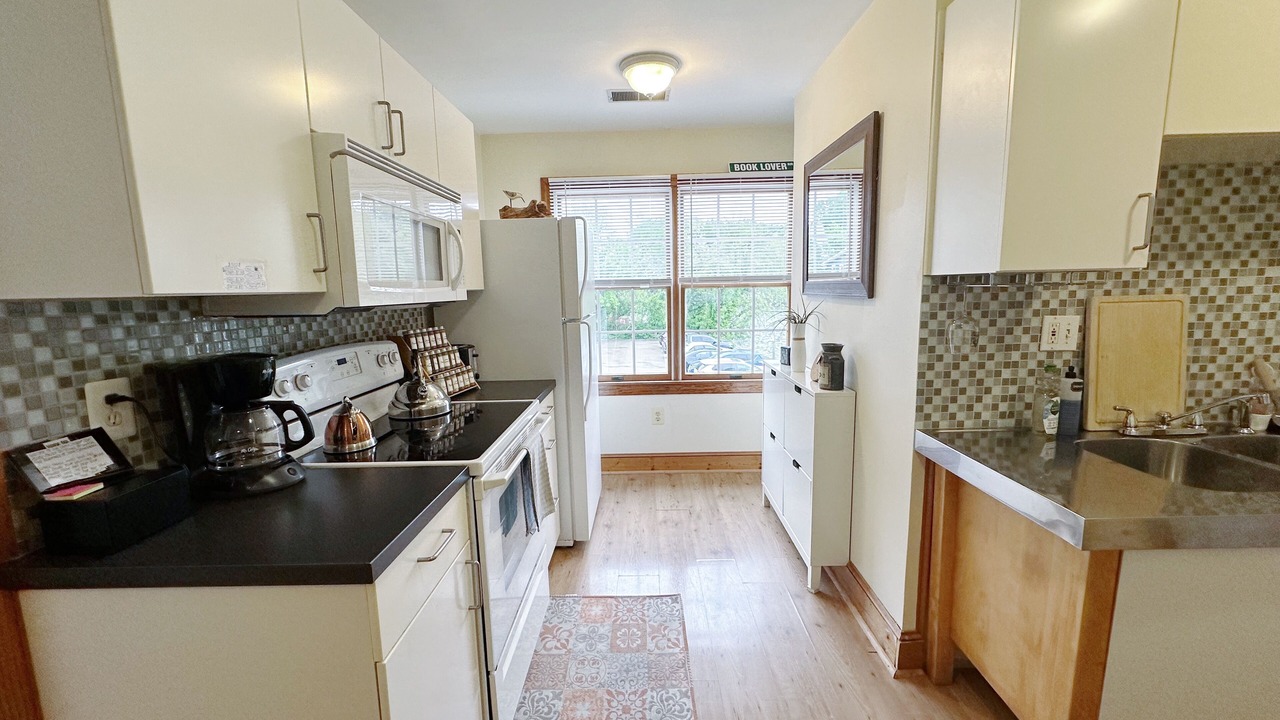 Photo of Kitchen in Lorton