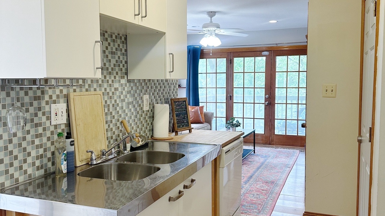 Photo of Kitchen in Lorton