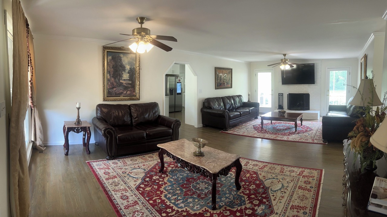 Photo of Livingroom in Pulaski