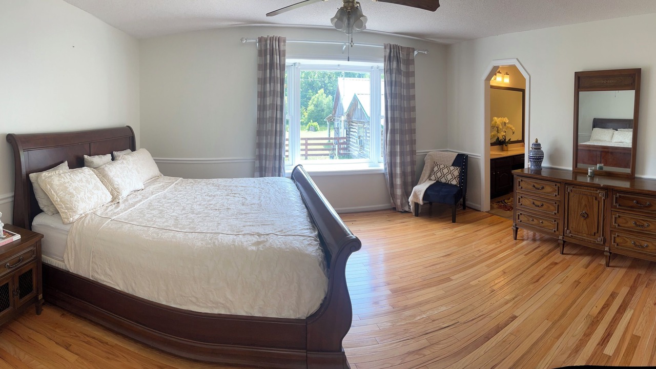 Photo of Bedroom in Pulaski