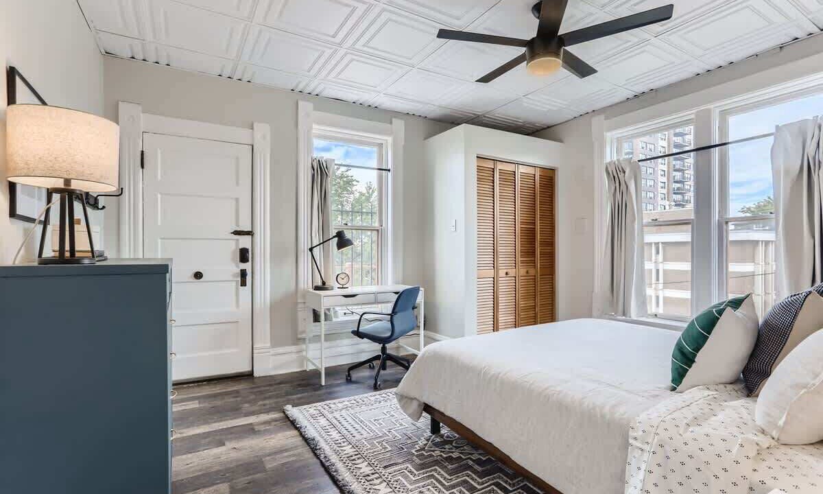 Photo of Bedroom in City Park