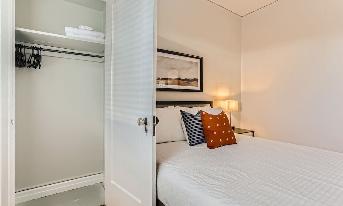 Photo of Bedroom in City Park