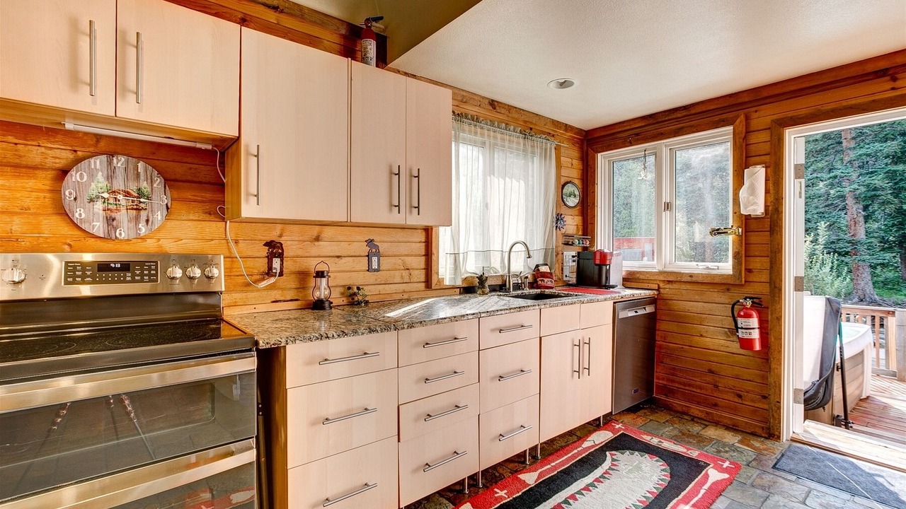 Photo of Kitchen in Lyons