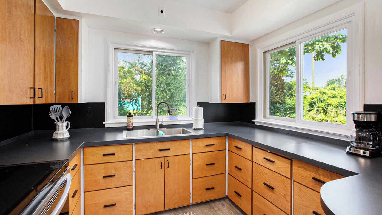 Photo of Kitchen in Bryant Pattengill West