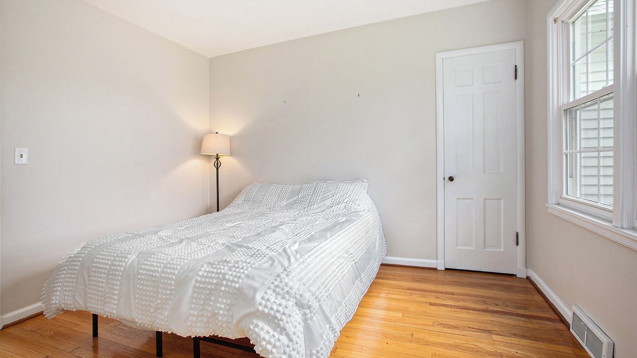 Photo of Bedroom in Bryant Pattengill West