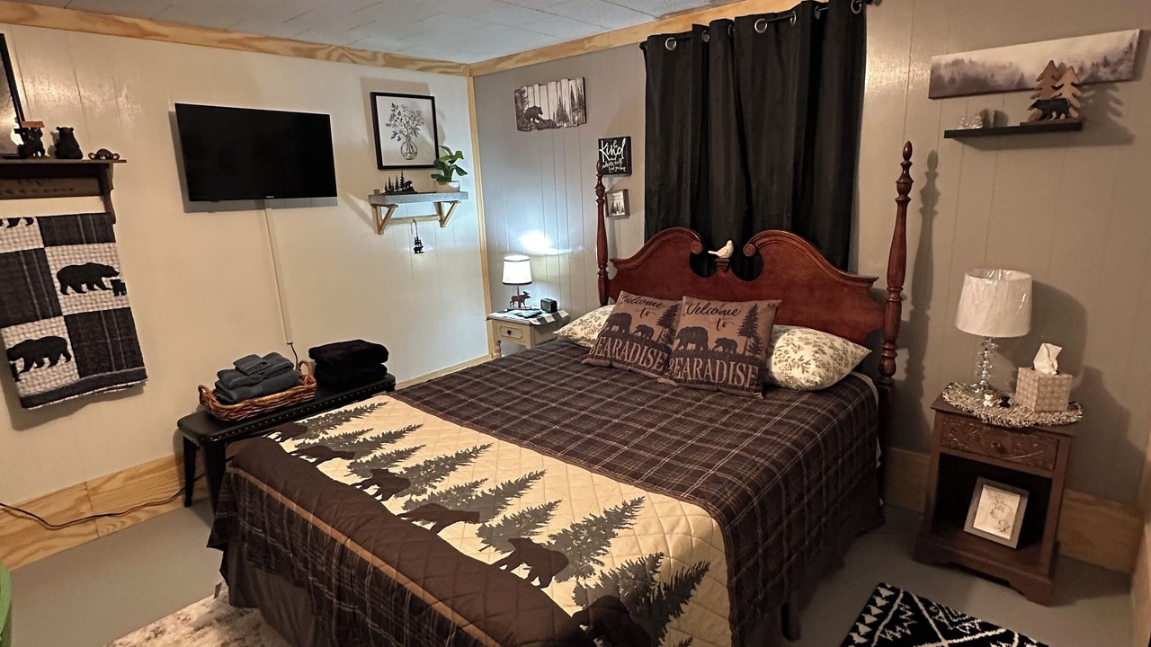 Photo of Bedroom in Everett