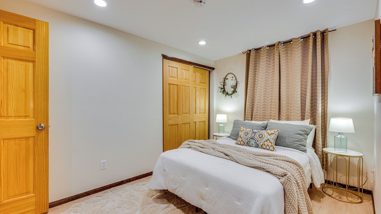 Photo of Bedroom in North Central Westminster