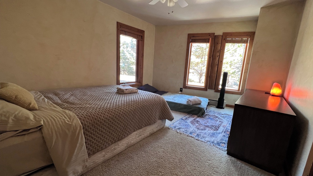 Photo of Bedroom in Lyons