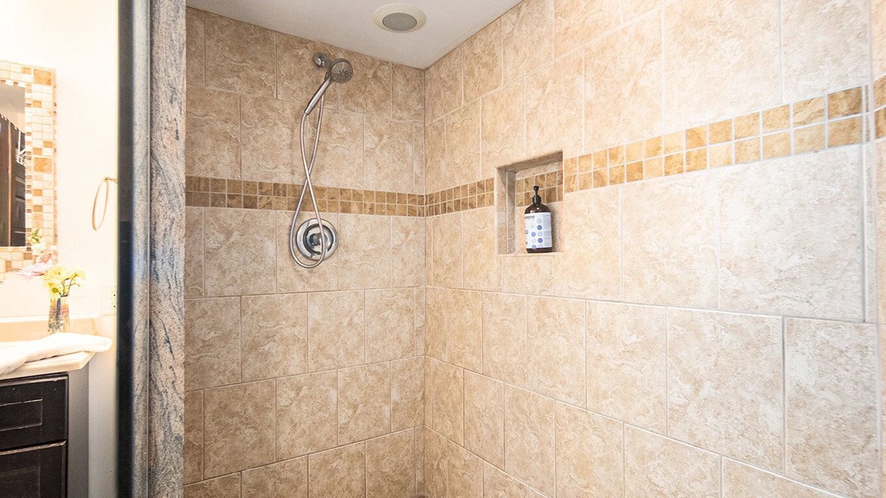 Photo of Bathroom in Bryant Pattengill West