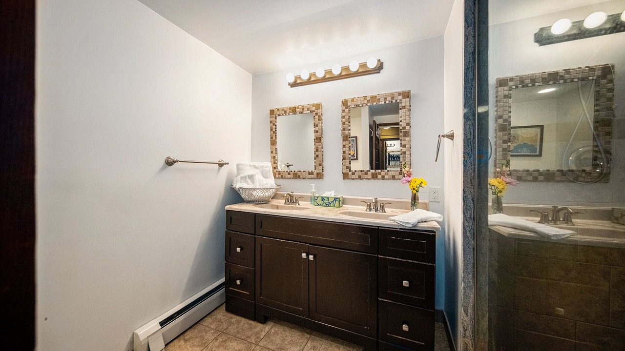 Photo of Bathroom in Bryant Pattengill West