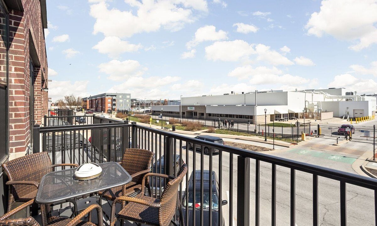 Photo of Patio Balcony in Speedway