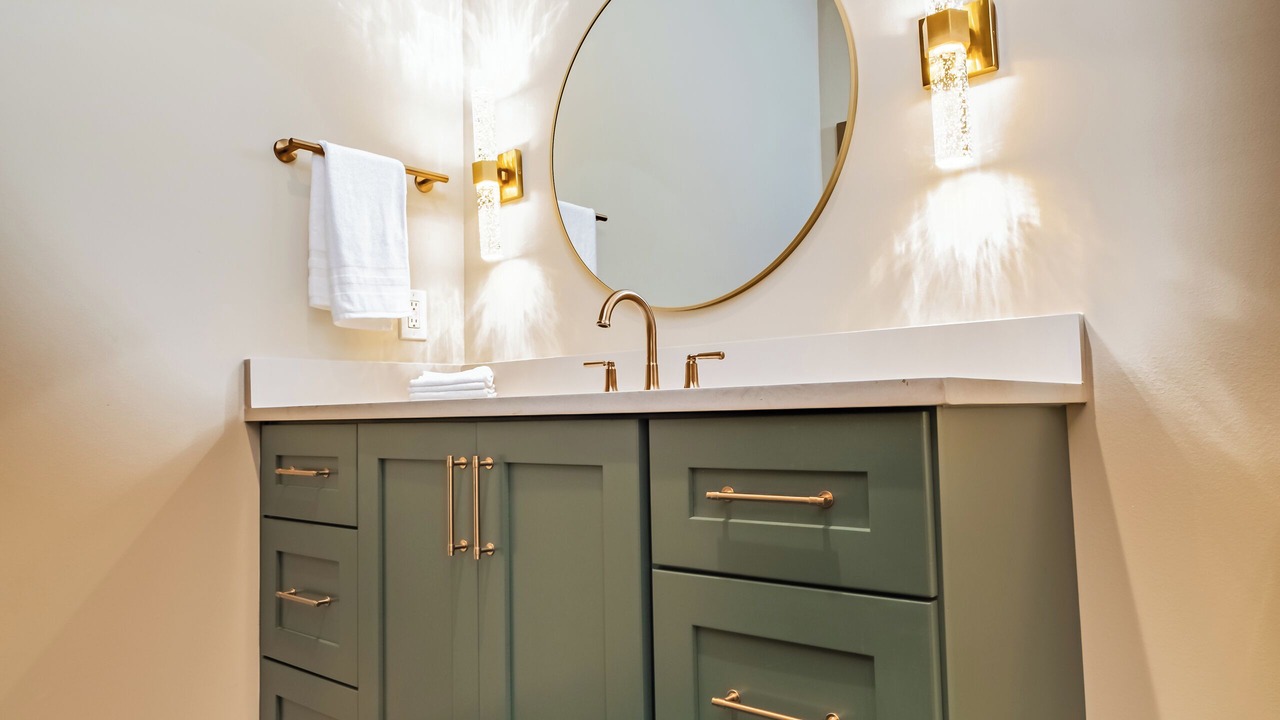 Photo of Bathroom in Eighth Avenue
