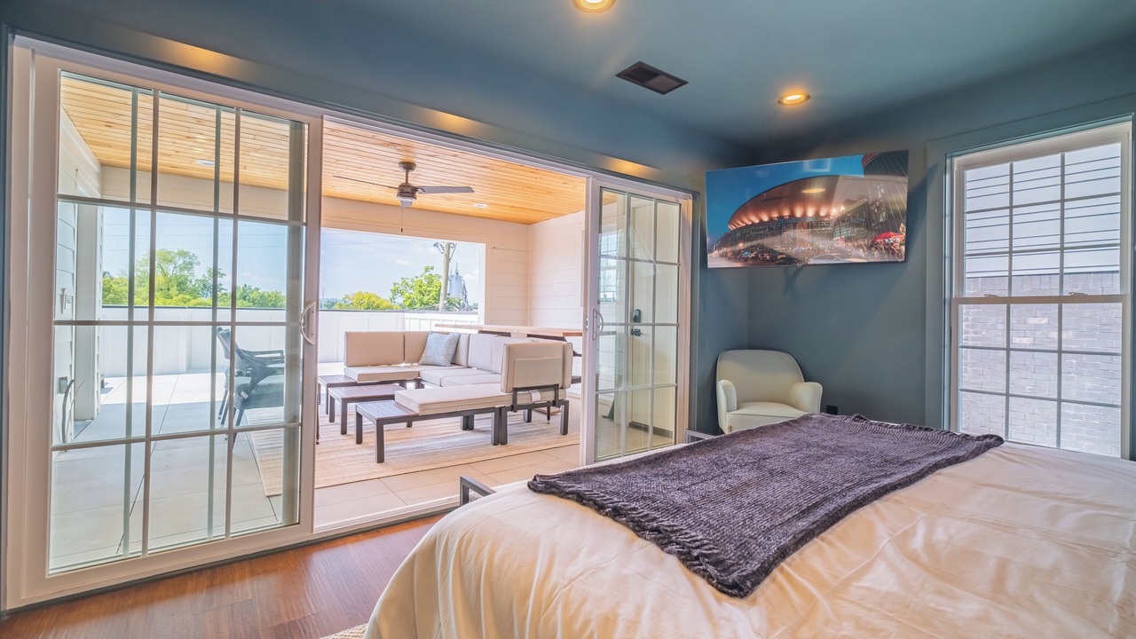 Photo of Bedroom in Eighth Avenue