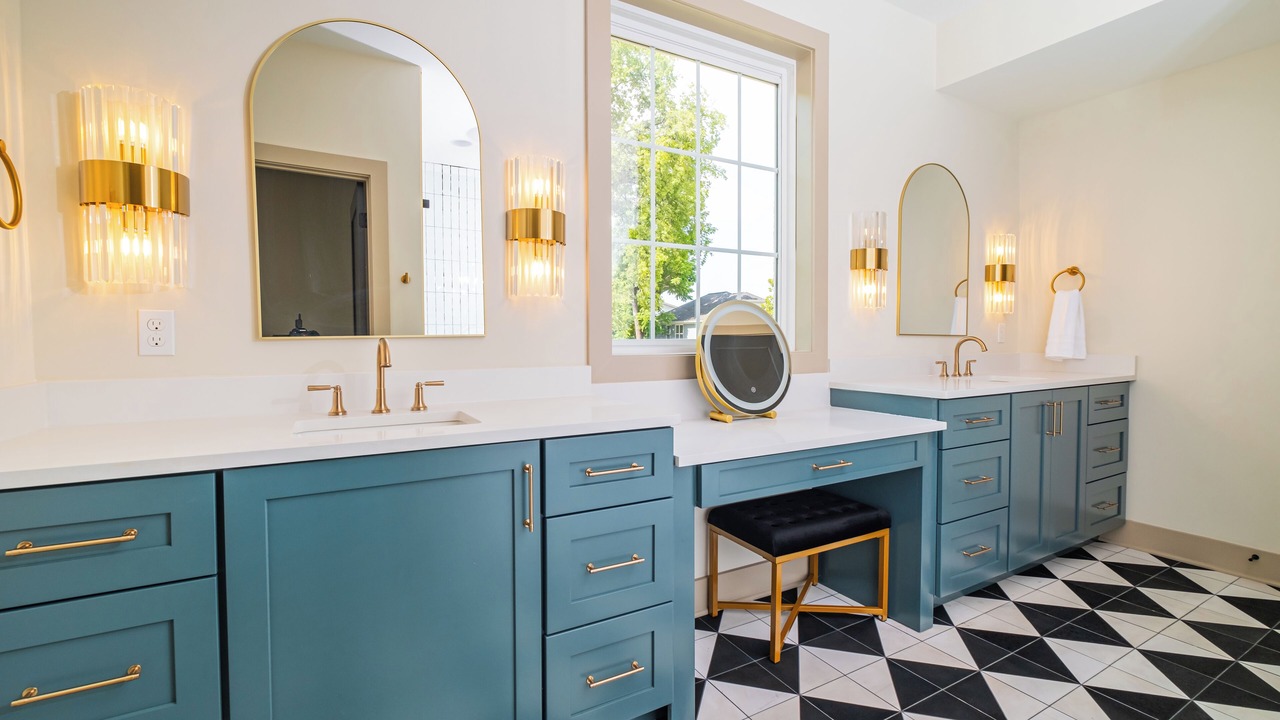 Photo of Bathroom in Eighth Avenue