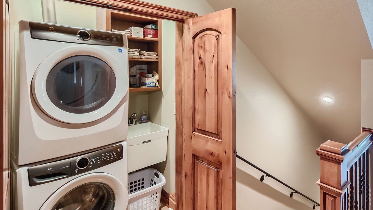 Photo of Bedroom in Rollinsville