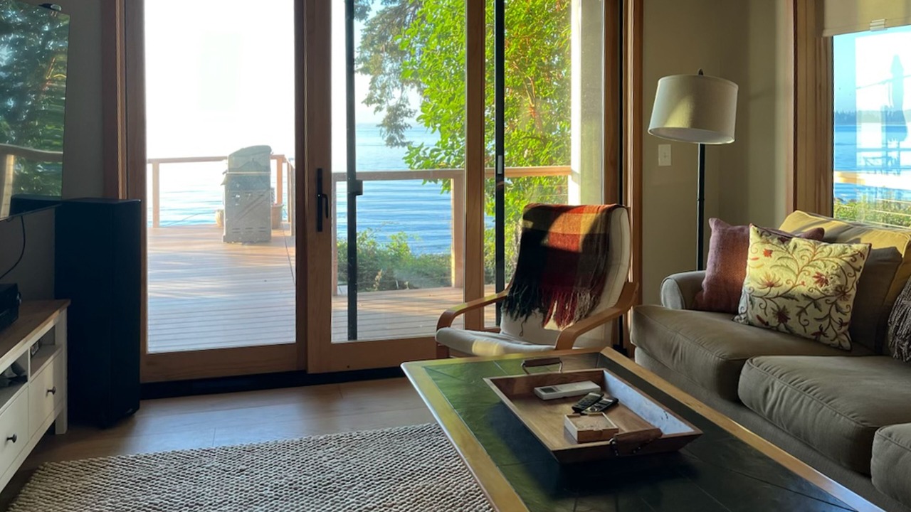 Photo of Livingroom in Bainbridge Island