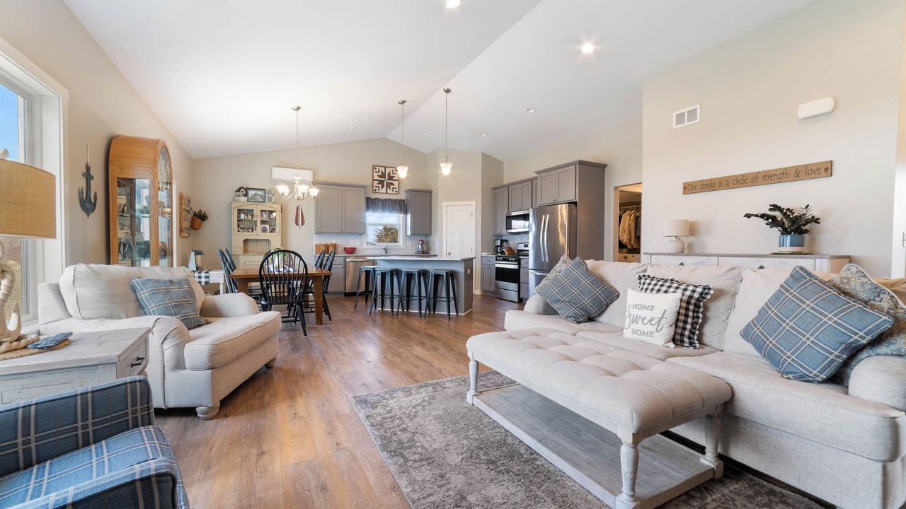 Photo of Livingroom in Superior