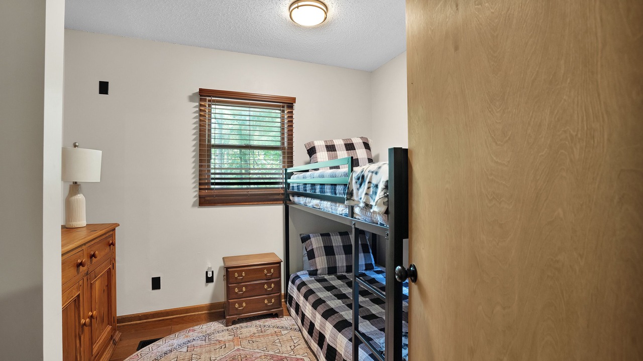 Photo of Bedroom in Cleveland