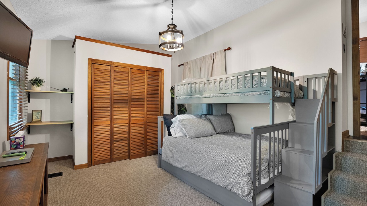 Photo of Bedroom in Cleveland