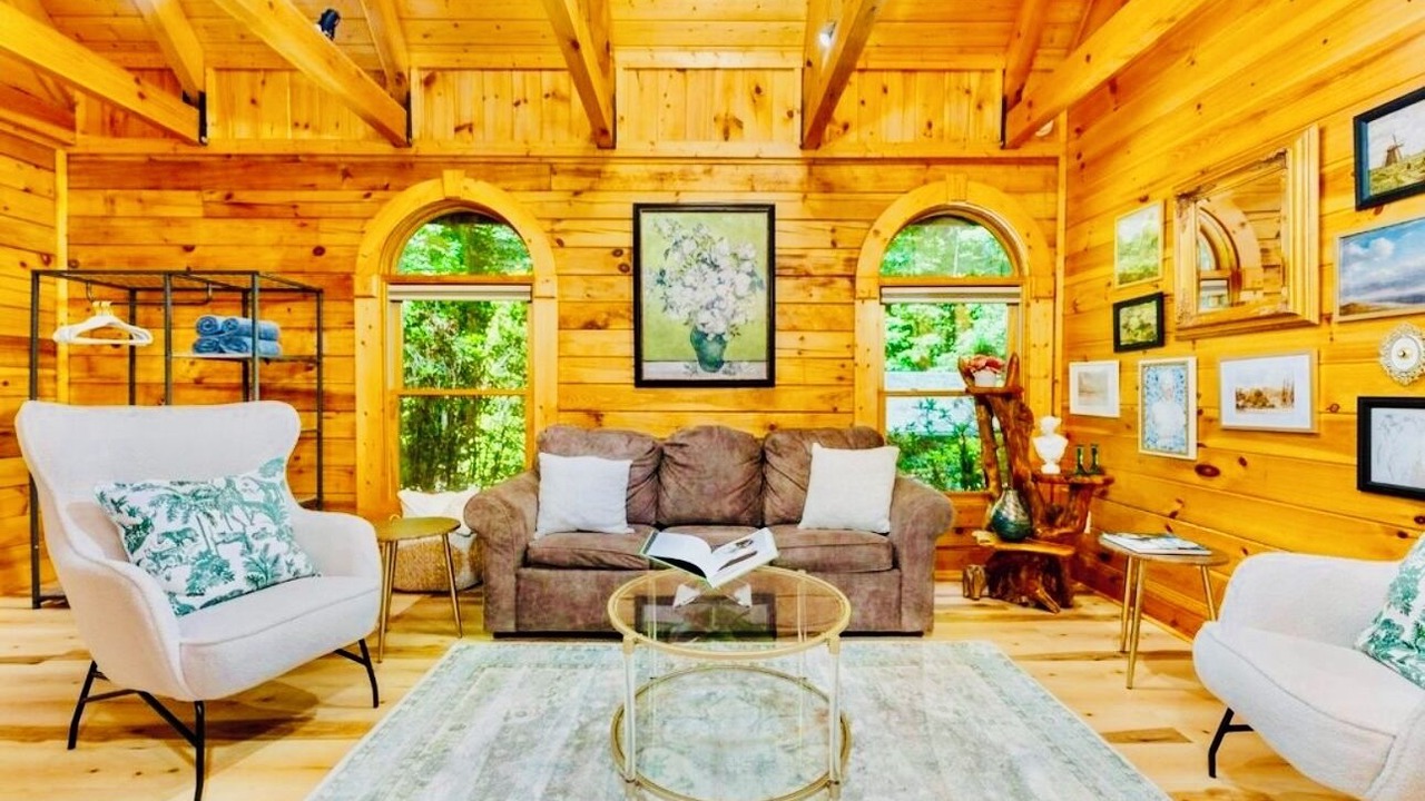 Photo of Livingroom in Hemlock Hills