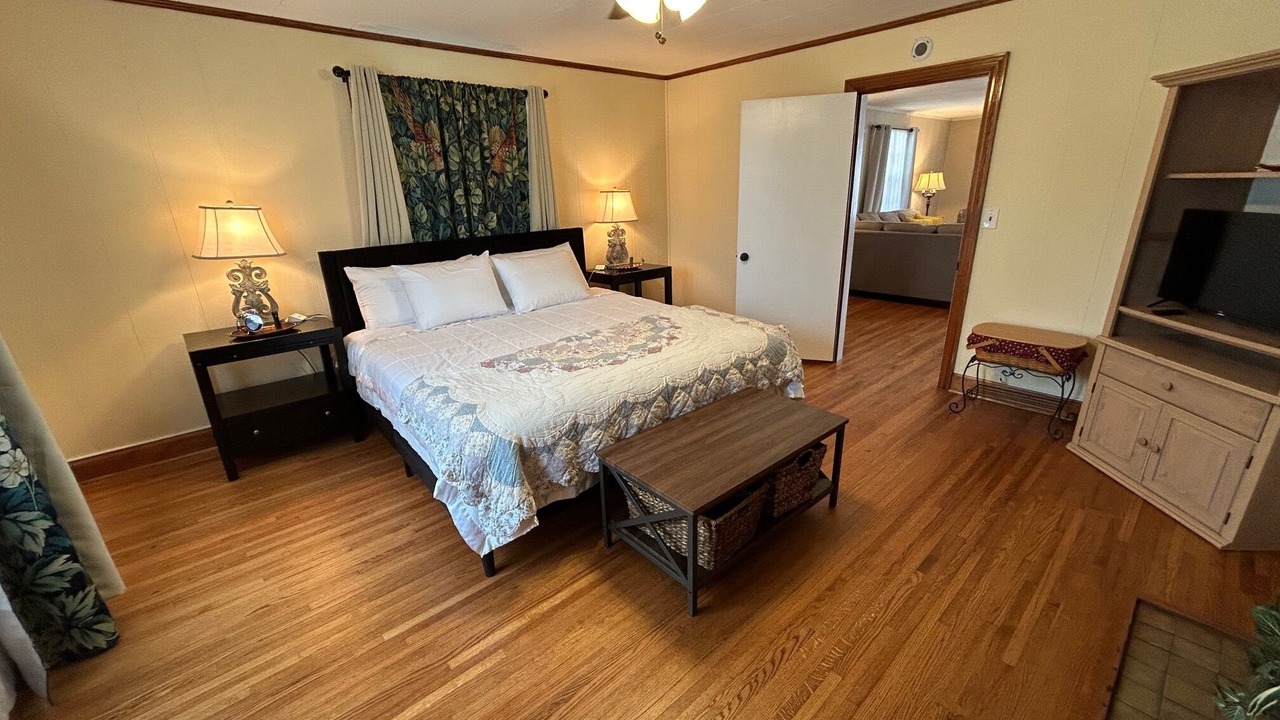 Photo of Bedroom in Dunlap