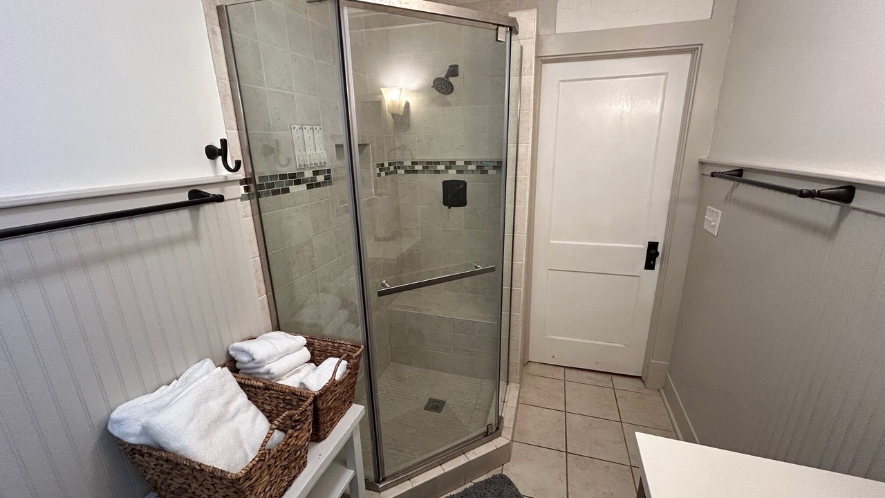 Photo of Bathroom in Dunlap
